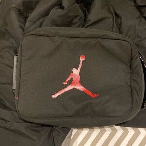 Jordan shoe case holder